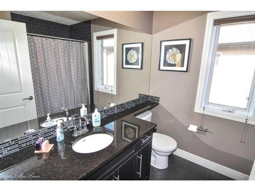 253 Tuscany Estates Rise Nw, Calgary, AB - Indoor Photo Showing Bathroom