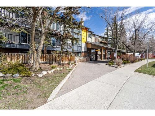 220-550 Westwood Drive Sw, Calgary, AB - Outdoor With Balcony