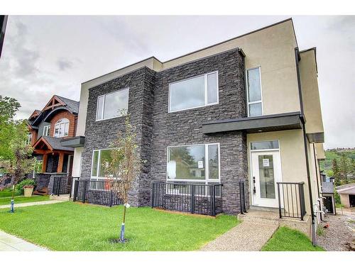 4423 Bowness Road Nw, Calgary, AB - Outdoor With Facade