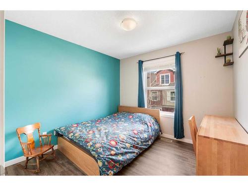 317-10 Auburn Bay Avenue Se, Calgary, AB - Indoor Photo Showing Bedroom