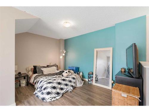 317-10 Auburn Bay Avenue Se, Calgary, AB - Indoor Photo Showing Bedroom