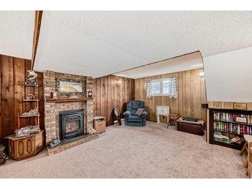 3816 Dover Ridge Drive Se, Calgary, AB - Indoor With Fireplace