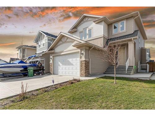 255 Baywater Way Sw, Airdrie, AB - Outdoor