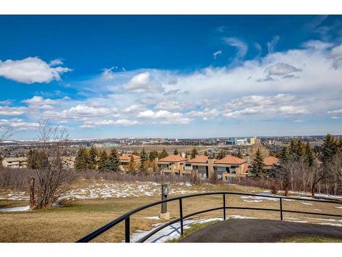 7-118 Village Heights Sw, Calgary, AB - Outdoor With View