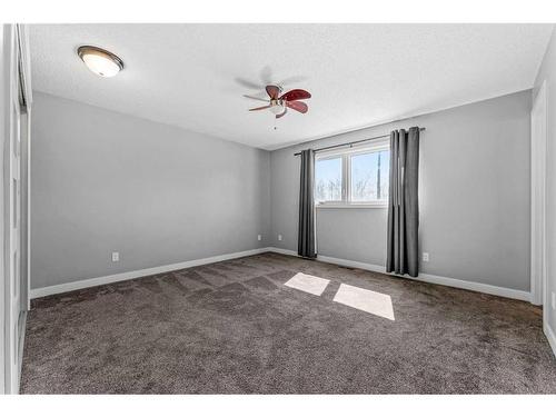 103 Silvergrove Place Nw, Calgary, AB - Indoor Photo Showing Other Room