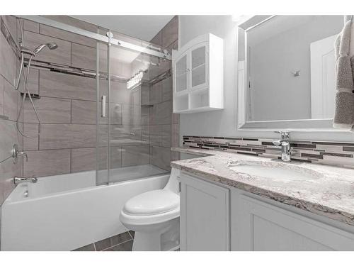 103 Silvergrove Place Nw, Calgary, AB - Indoor Photo Showing Bathroom