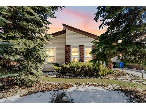 103 Silvergrove Place Nw, Calgary, AB - Outdoor