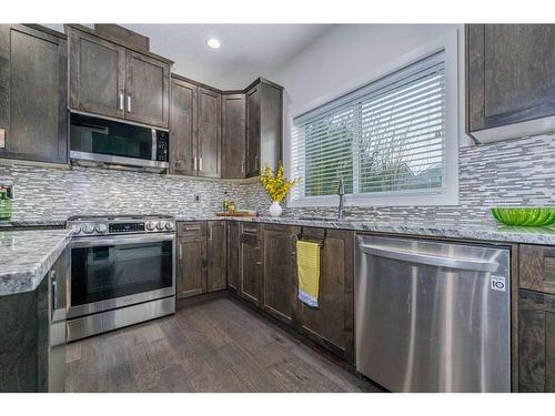 23 Walden Parade Se, Calgary, AB - Indoor Photo Showing Kitchen With Stainless Steel Kitchen With Upgraded Kitchen