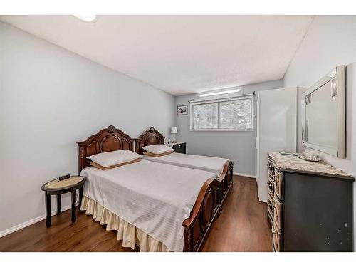 19 Falchurch Road Ne, Calgary, AB - Indoor Photo Showing Bedroom