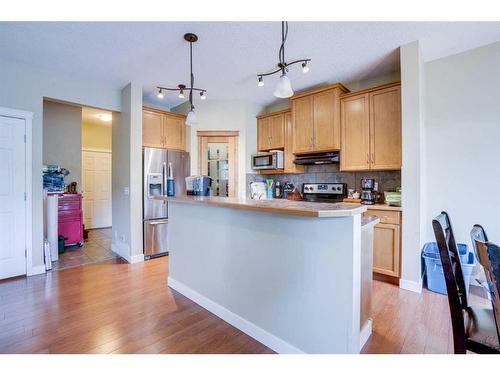 24 Copperstone Place Se, Calgary, AB - Indoor Photo Showing Kitchen