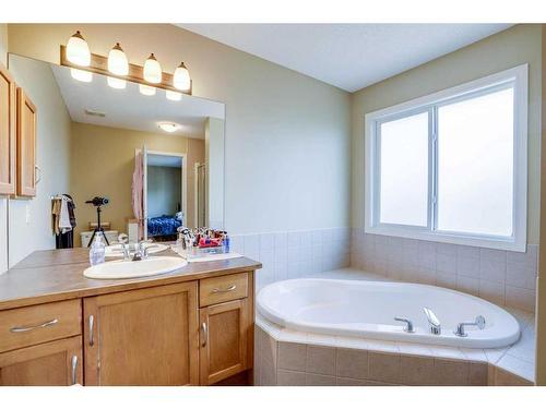 24 Copperstone Place Se, Calgary, AB - Indoor Photo Showing Bathroom