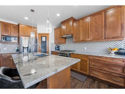 312 Taralake Landing Ne, Calgary, AB - Indoor Photo Showing Kitchen With Double Sink With Upgraded Kitchen