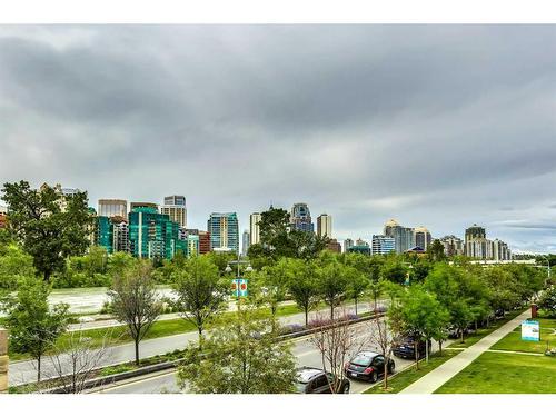 1-912 Memorial Drive Nw, Calgary, AB - Outdoor With View