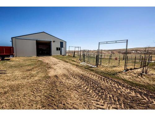 80131 434 Avenue West, Rural Foothills County, AB - Outdoor