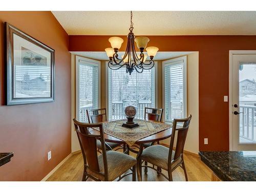 32 Sunmeadows Place Se, Calgary, AB - Indoor Photo Showing Dining Room