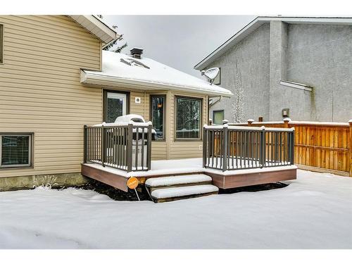 32 Sunmeadows Place Se, Calgary, AB - Outdoor With Deck Patio Veranda With Exterior