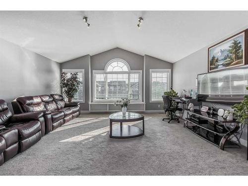 350 Nolan Hill Drive Nw, Calgary, AB - Indoor Photo Showing Living Room