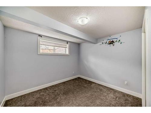 350 Nolan Hill Drive Nw, Calgary, AB - Indoor Photo Showing Other Room