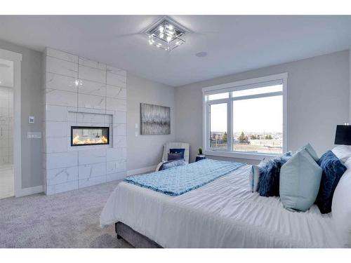 414 30 Avenue Ne, Calgary, AB - Indoor Photo Showing Bedroom