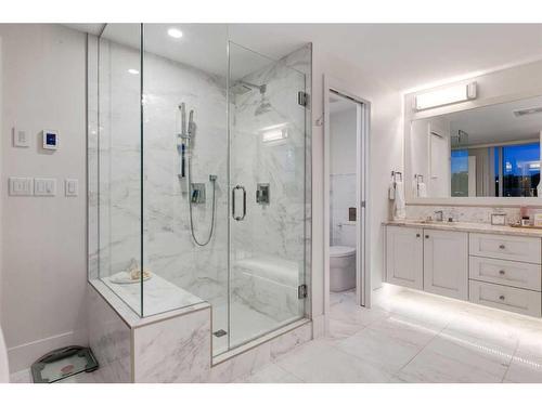1701-1234 5 Avenue Nw, Calgary, AB - Indoor Photo Showing Bathroom