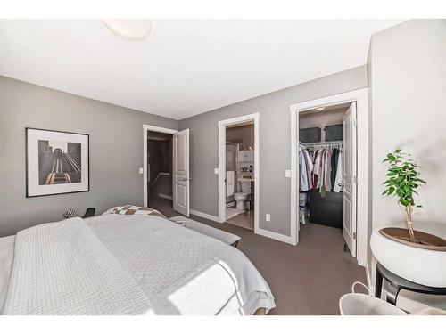 377 Mckenzie Towne Gate Se, Calgary, AB - Indoor Photo Showing Bedroom