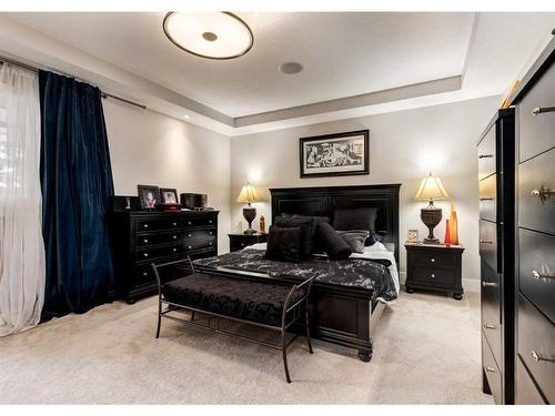 4623 Norquay Drive Nw, Calgary, AB - Indoor Photo Showing Bedroom