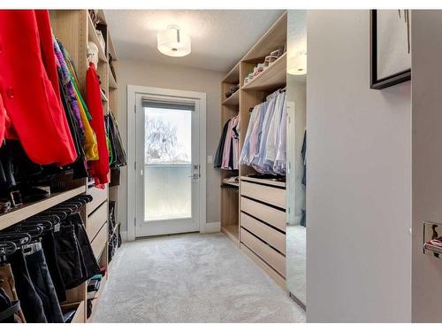 4623 Norquay Drive Nw, Calgary, AB - Indoor With Storage