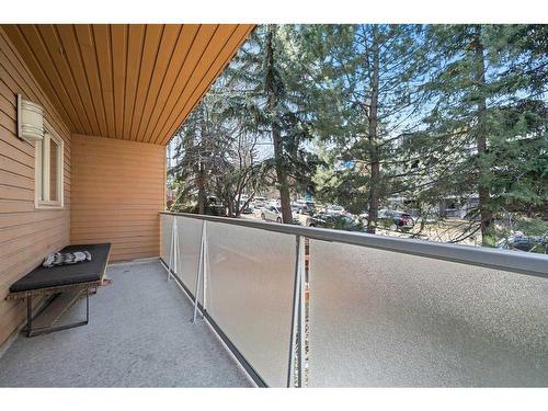 202-2114 17 Street Sw, Calgary, AB - Outdoor With Exterior