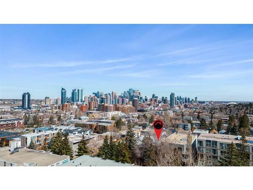 202-2114 17 Street Sw, Calgary, AB - Outdoor With View