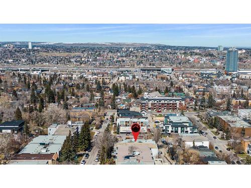202-2114 17 Street Sw, Calgary, AB - Outdoor With View