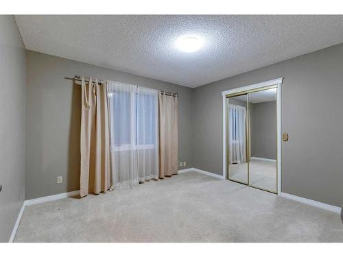 305 East Chestermere Drive, Chestermere, AB - Indoor