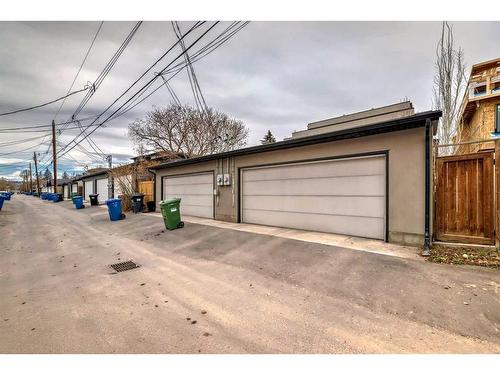 1809 Broadview Road Nw, Calgary, AB - Outdoor
