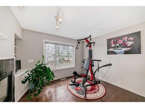 136 Hampstead Circle Nw, Calgary, AB - Indoor Photo Showing Gym Room