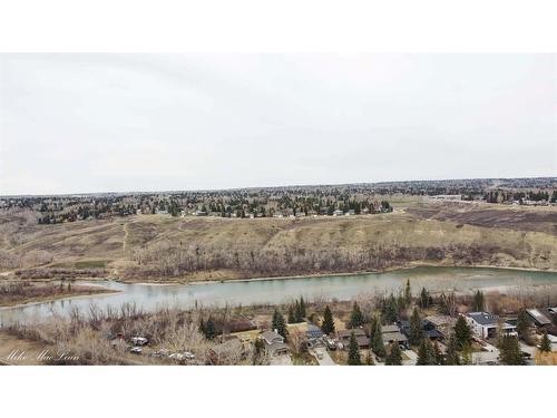 7724 47 Avenue Nw, Calgary, AB - Outdoor With View