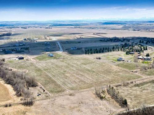 21 Street West, Rural Foothills County, AB 