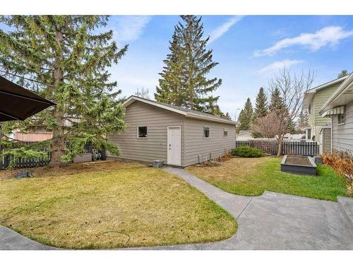 2331 Paliswood Road Sw, Calgary, AB - Outdoor With Exterior