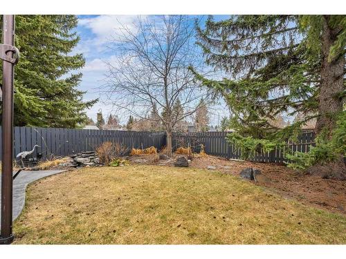 2331 Paliswood Road Sw, Calgary, AB - Outdoor