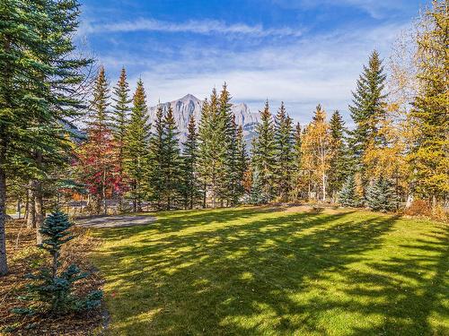 171-10 Walker, Canmore, AB - Outdoor With View