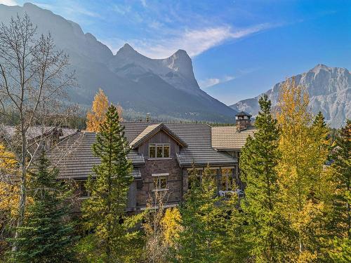 171-10 Walker, Canmore, AB - Outdoor With View