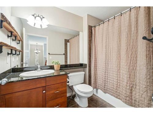 125 Valley Woods Place Nw, Calgary, AB - Indoor Photo Showing Bathroom