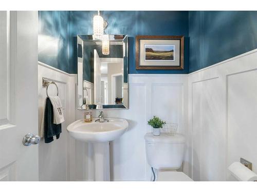 23 Westridge Way, Okotoks, AB - Indoor Photo Showing Bathroom