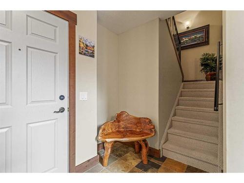 319-175 Crossbow Place, Canmore, AB - Indoor Photo Showing Other Room