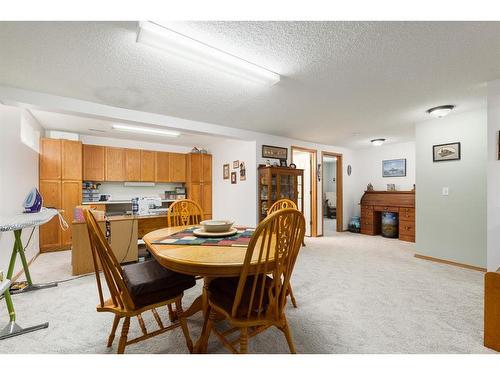 4 West Terrace Drive, Cochrane, AB - Indoor Photo Showing Dining Room