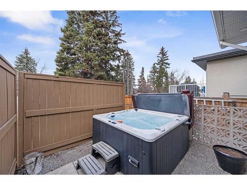 52 Hobart Road Sw, Calgary, AB - Outdoor With Exterior