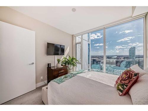 1908-510 6 Avenue Se, Calgary, AB - Indoor Photo Showing Bedroom