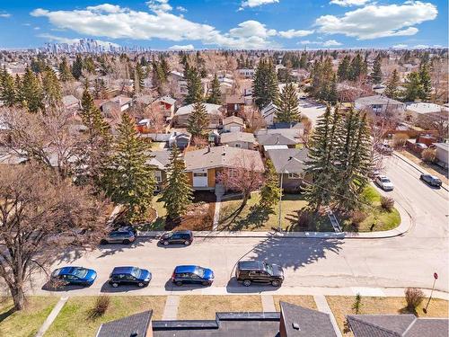 2848 42 Street Sw, Calgary, AB - Outdoor With View