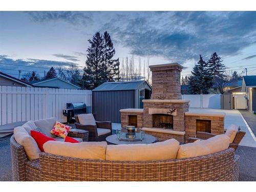 508 Willow Park Drive Se, Calgary, AB - Outdoor