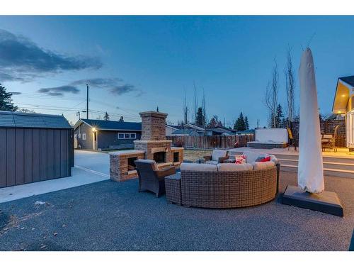 508 Willow Park Drive Se, Calgary, AB - Outdoor