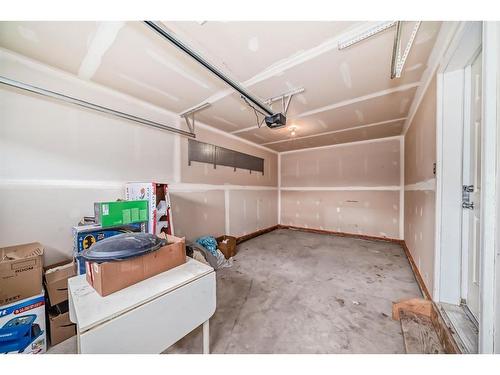 136 Windford Rise Sw, Airdrie, AB - Indoor Photo Showing Garage