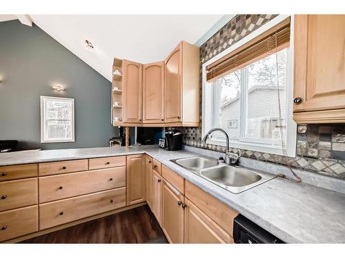 63 Sands Street, Rochon Sands, AB - Indoor Photo Showing Kitchen With Double Sink